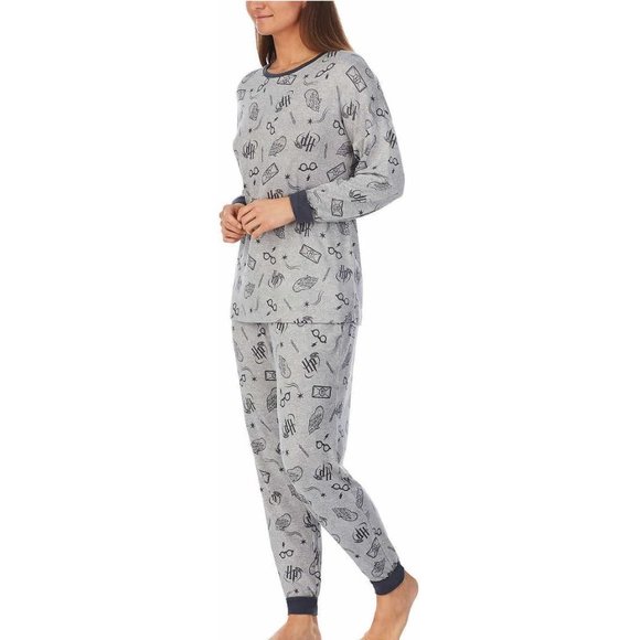 NWT Wizarding World Harry Potter Cozy 2 Piece Pajama Set Gray Size S $60 ZZ003 - Picture 3 of 4